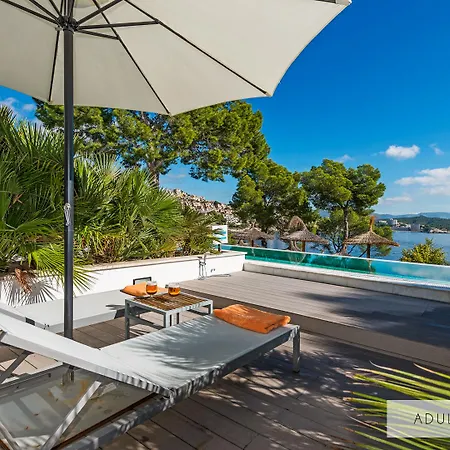 Coronado Thalasso & Отель
