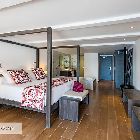 ホテル Coronado Thalasso &