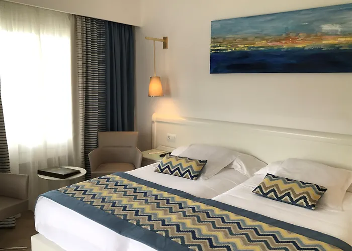 Hotel Coronado Thalasso & 5*